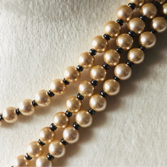 Handcrafted filigree pendant Czech Pearl genuine emerald gemstone clasp necklace - Picture 10 of 12